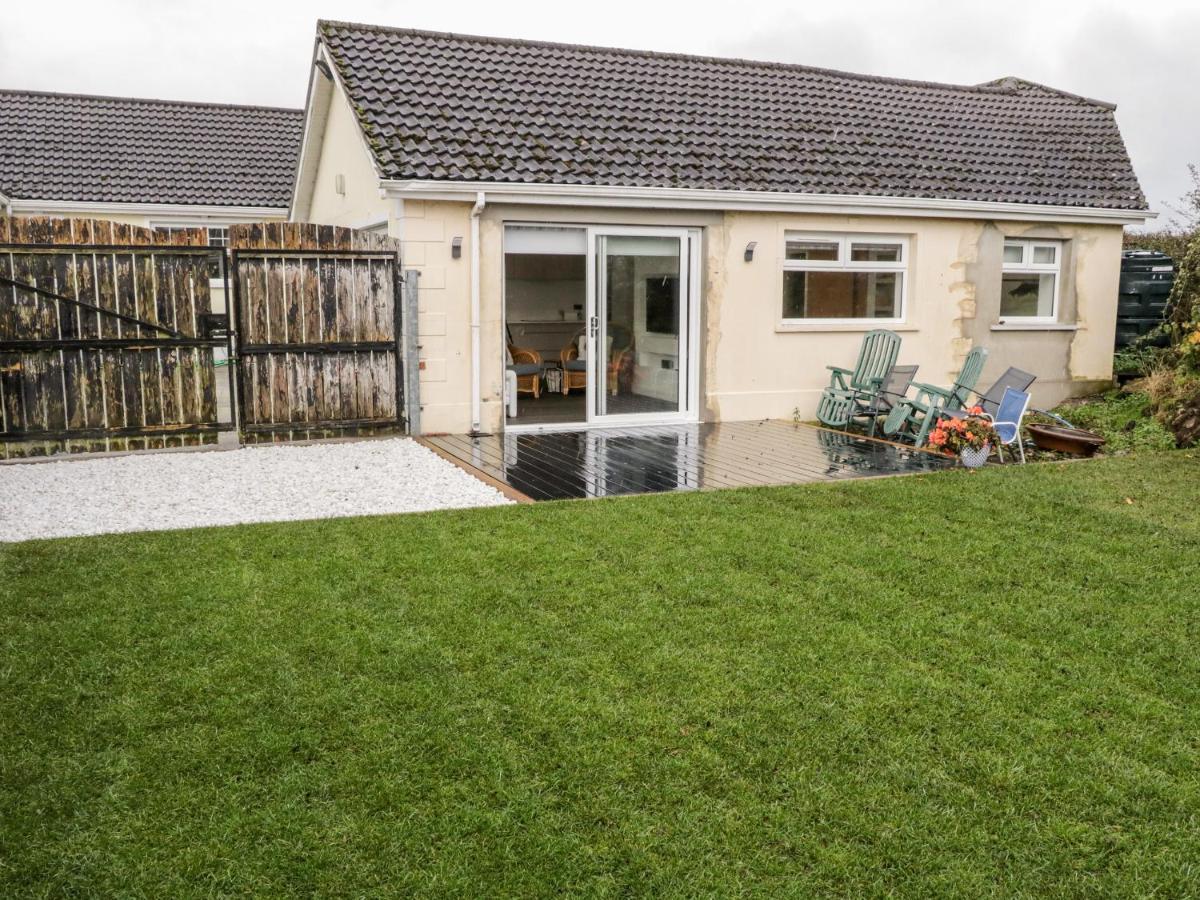Villa 19A Lismenary Road à Ballyclare Extérieur photo